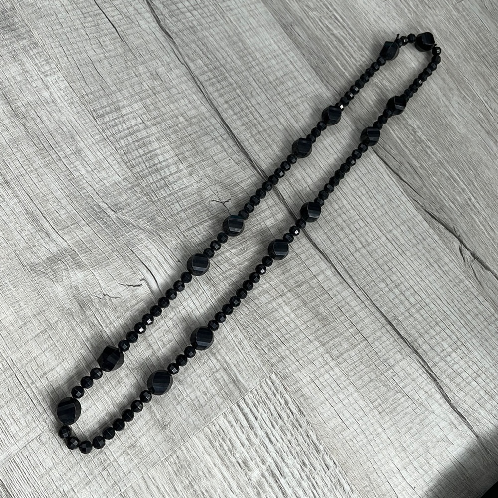 Vintage mid-century modern Black prism beaded beads 38” long necklace